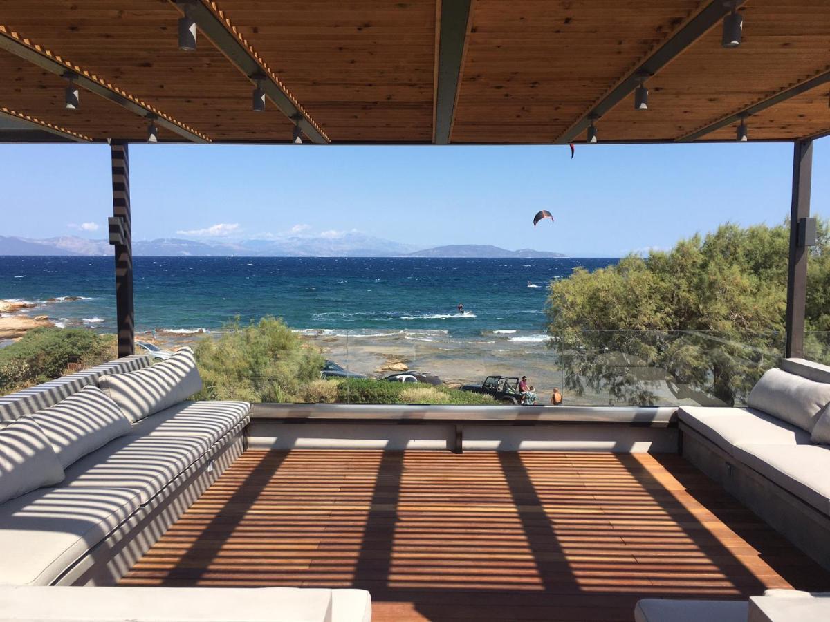Windsurfing Seaside Apartment Artemida Exterior photo